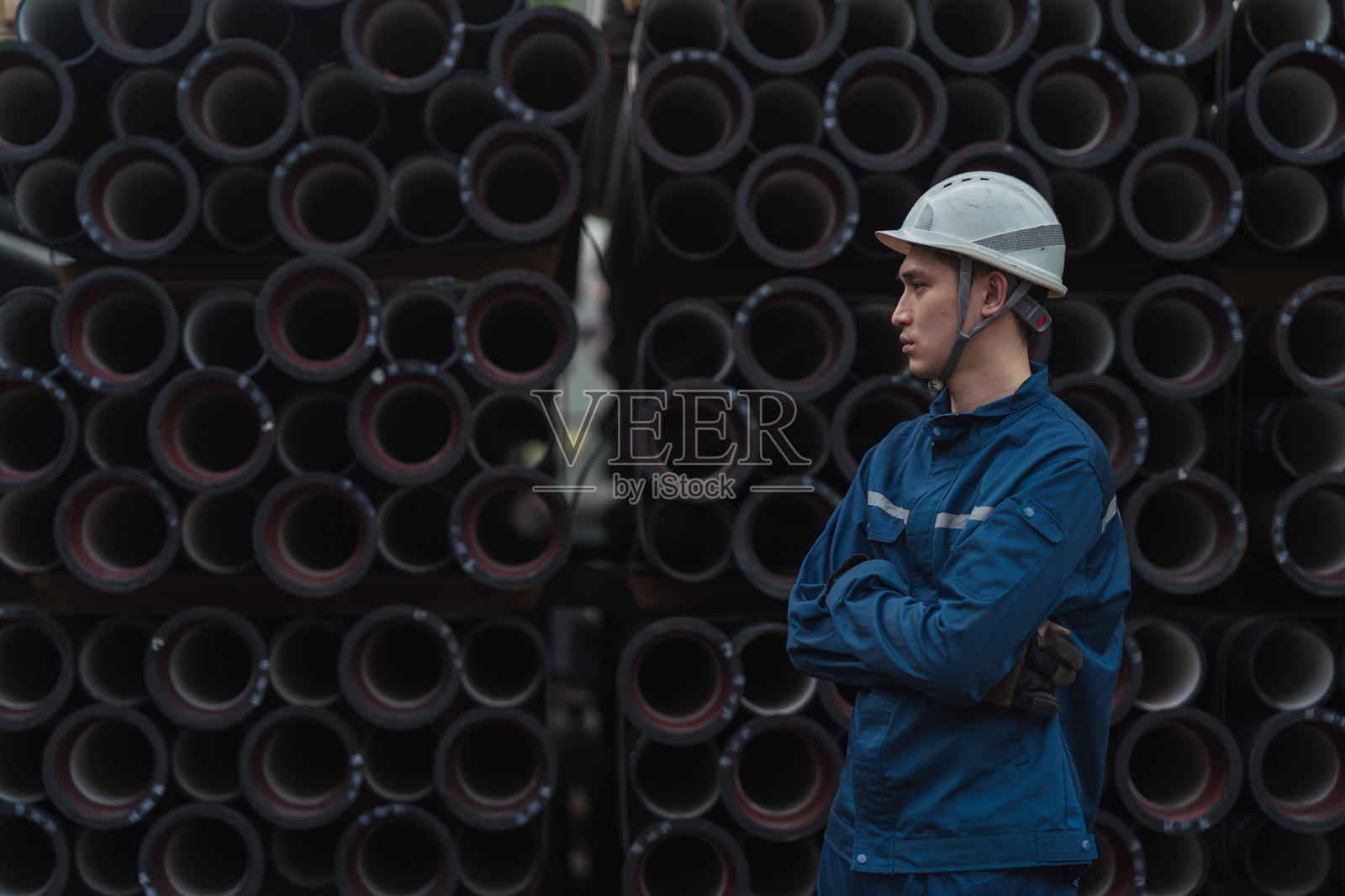 亚洲男性钢铁厂工人的肖像照片摄影图片