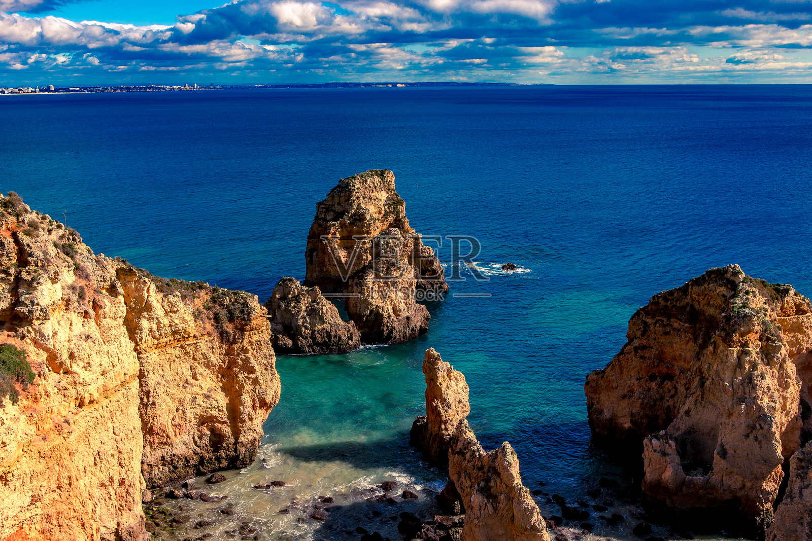 葡萄牙阿尔加维蓬塔达皮达德悬崖照片摄影图片