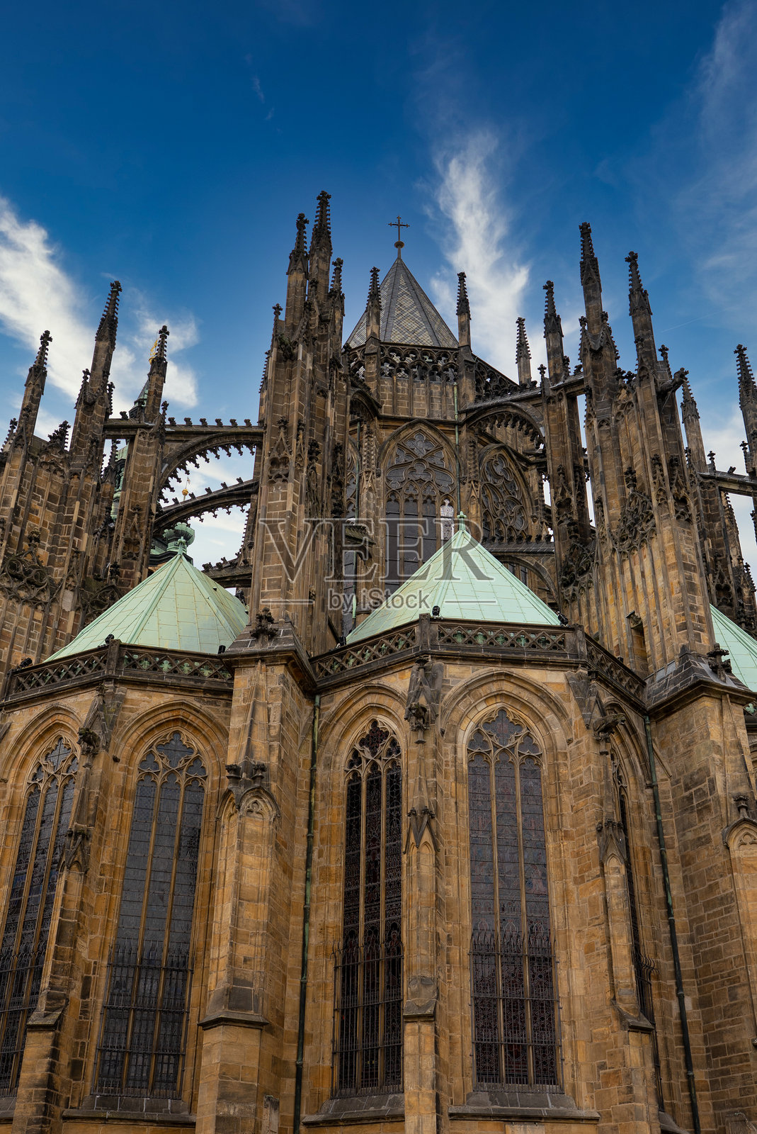 布拉格城堡的哥特式圣维特大教堂。照片摄影图片