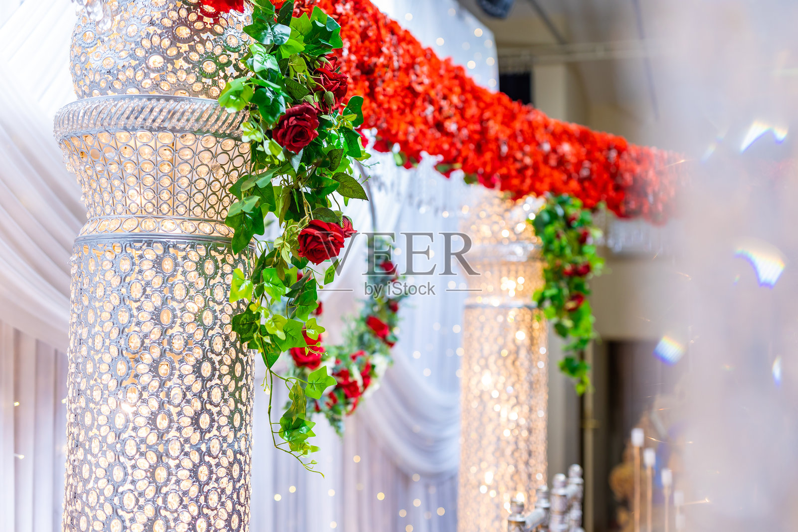 印度传统婚礼仪式室内布置与装饰照片摄影图片