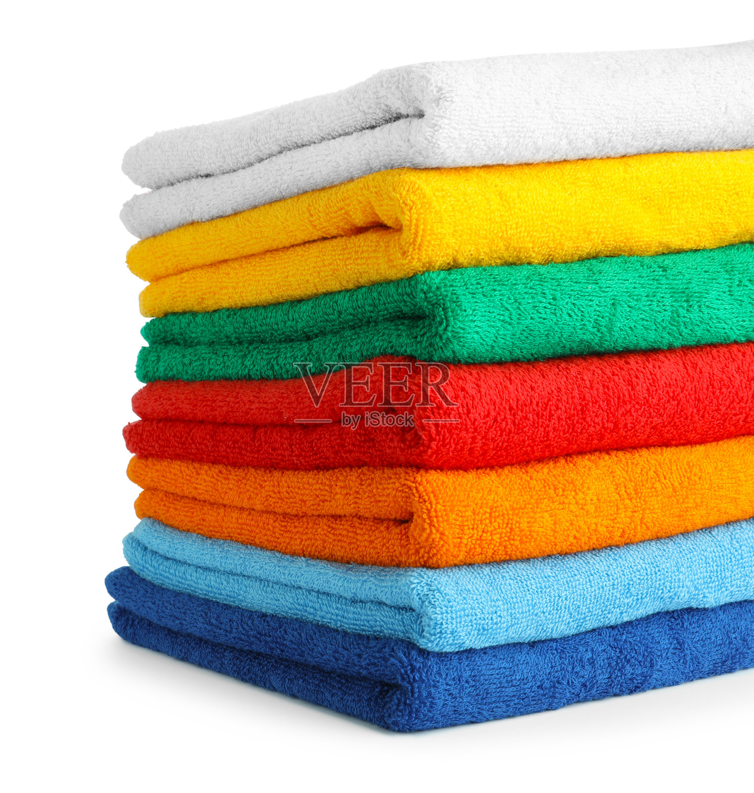 叠放的彩色毛巾,孤立在白色背景上照片摄影图片