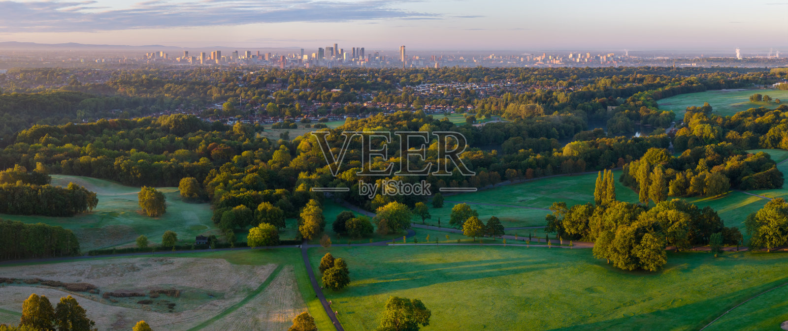 日出全景,希顿公园,曼彻斯特照片摄影图片