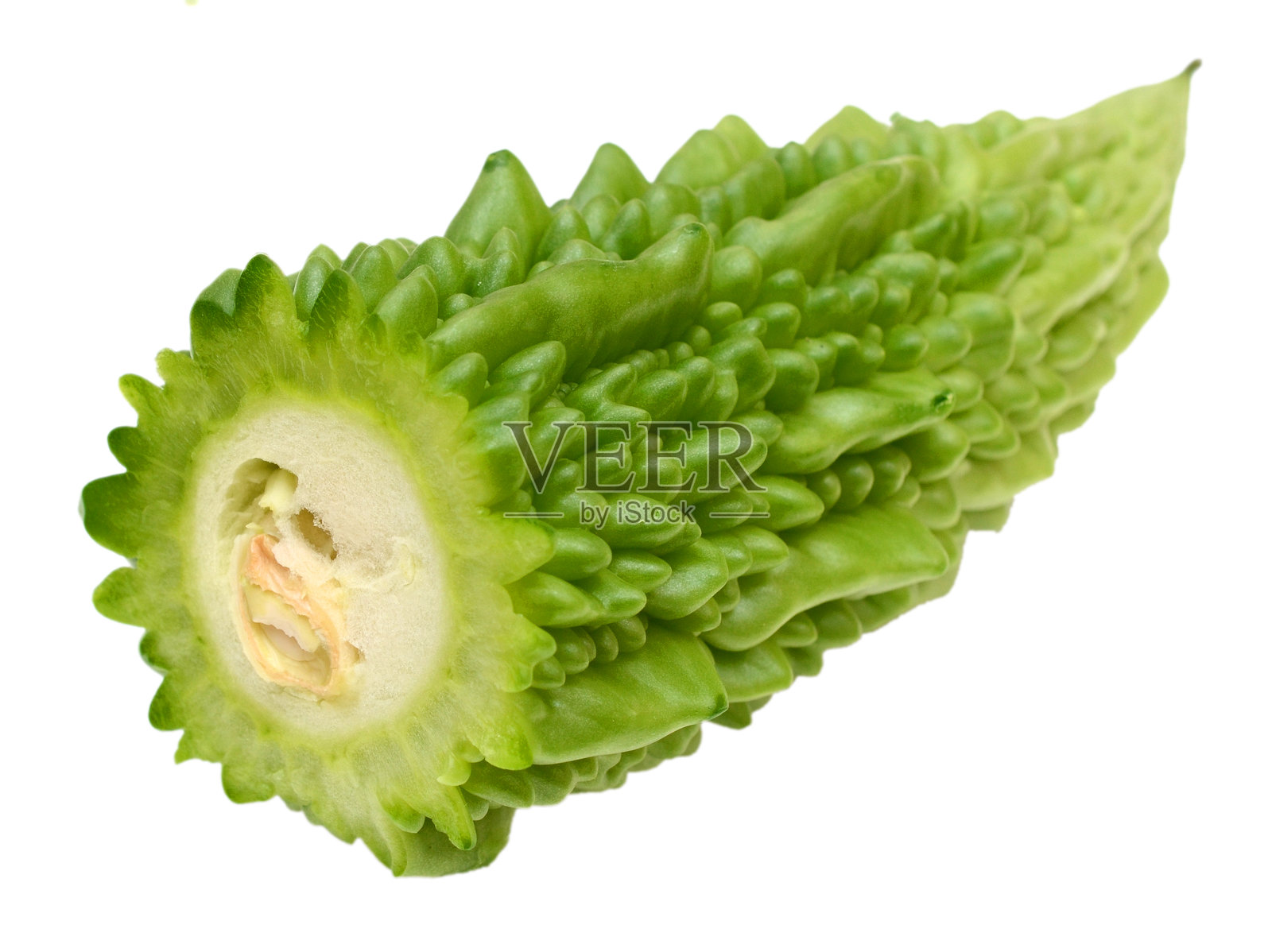 一个苦瓜的一半照片摄影图片