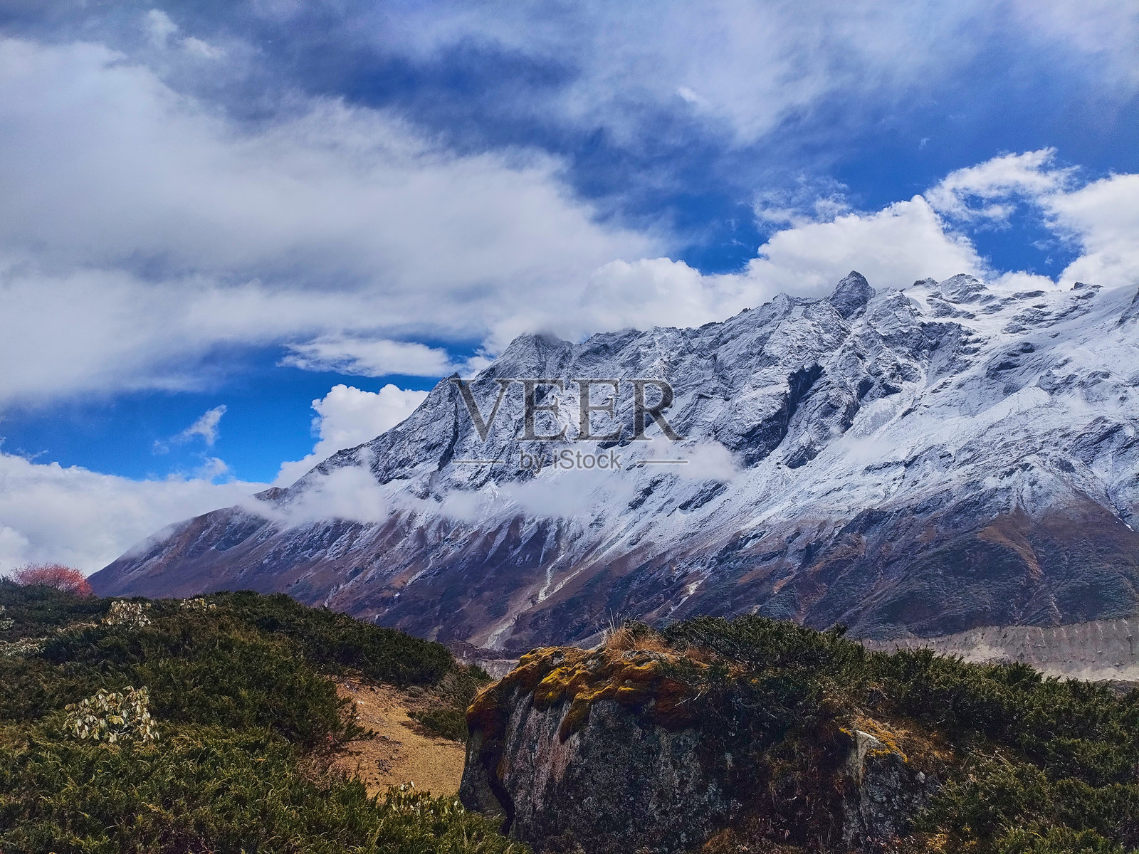 马纳斯鲁环线徒步,喜马拉雅山脉,尼泊尔照片摄影图片