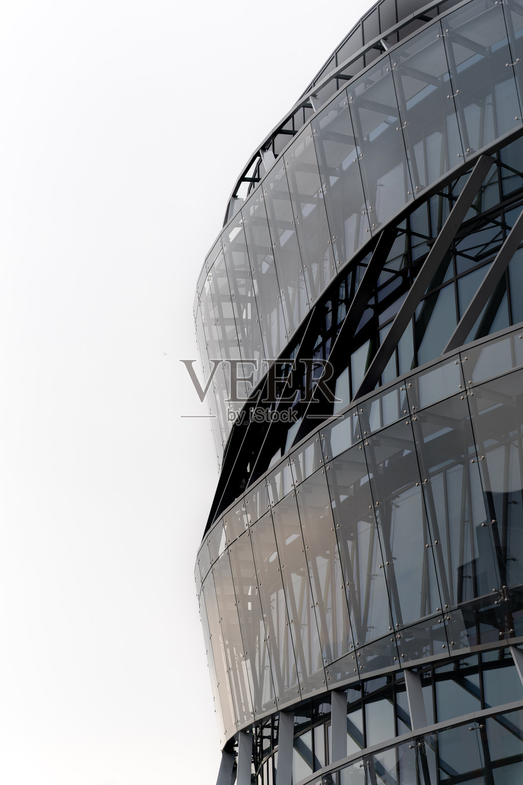 现代玻璃办公楼,弧形外墙照片摄影图片
