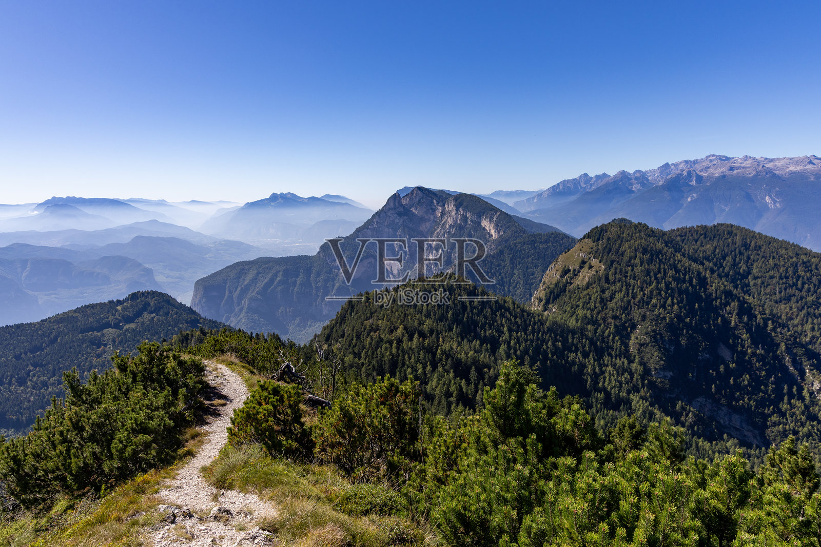 阿尔卑斯山照片摄影图片