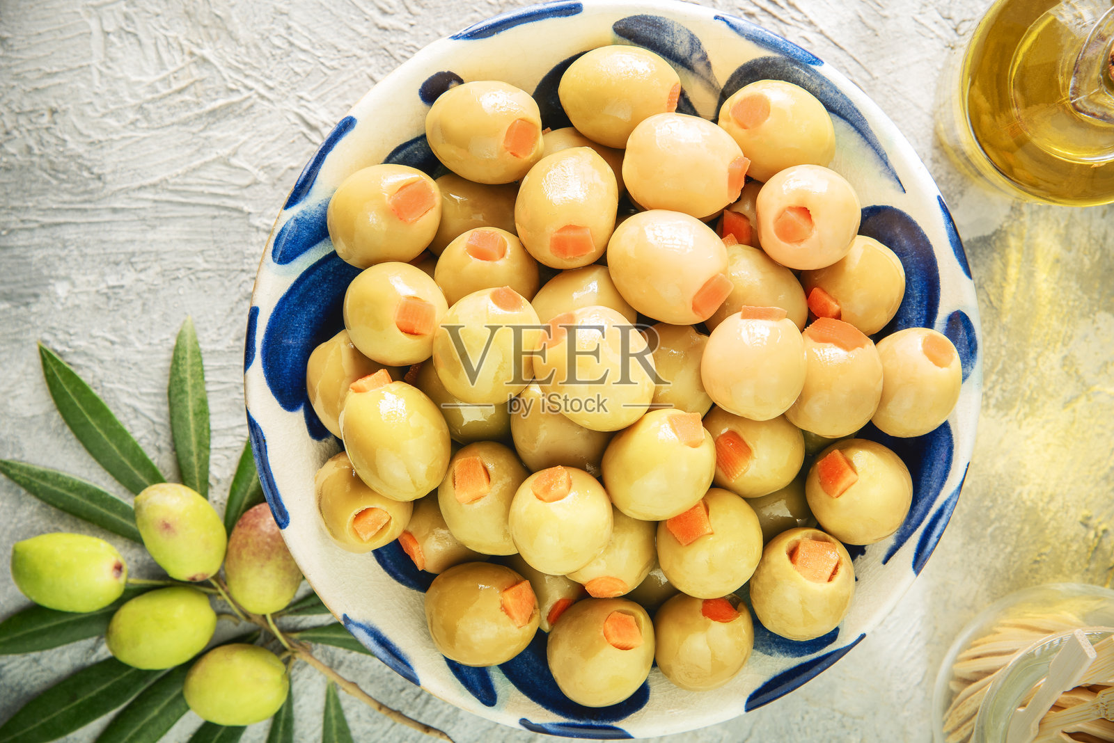 酿青橄榄照片摄影图片