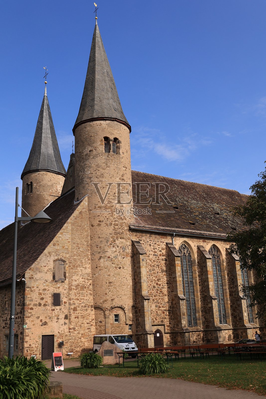 位于威悉山地的伦特恩附近的梅伦贝克修道院照片摄影图片