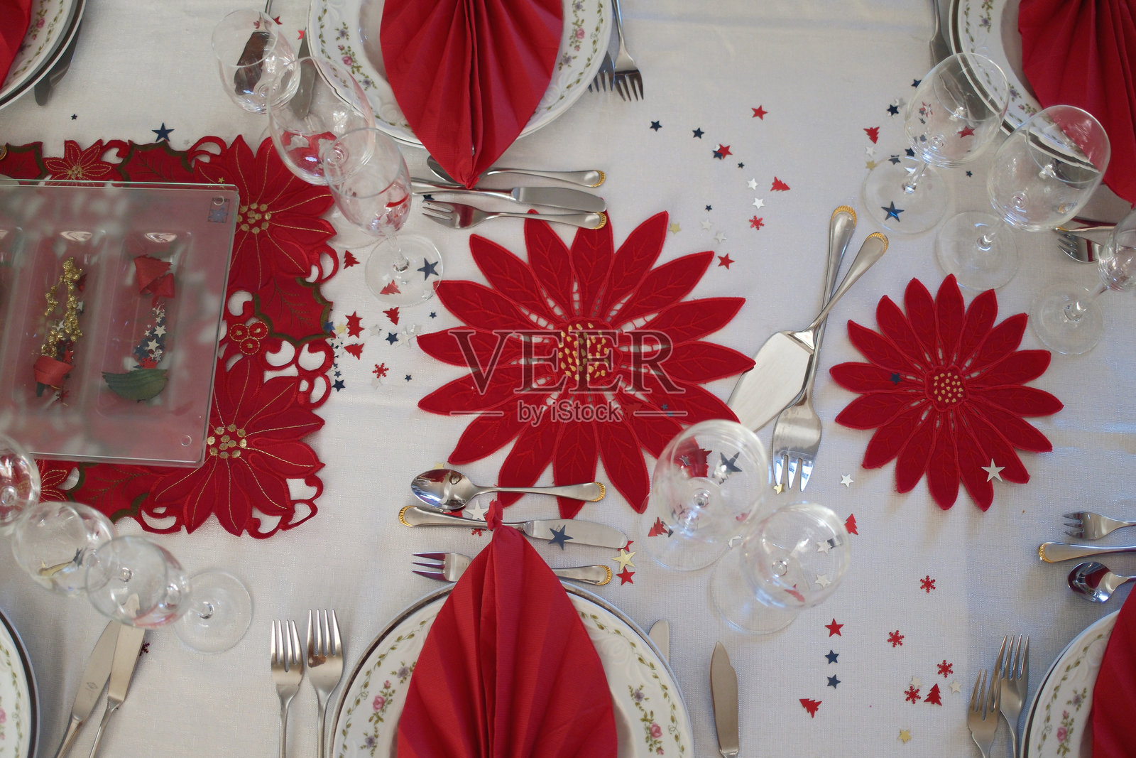 用于家庭庆祝的圣诞节装饰品照片摄影图片