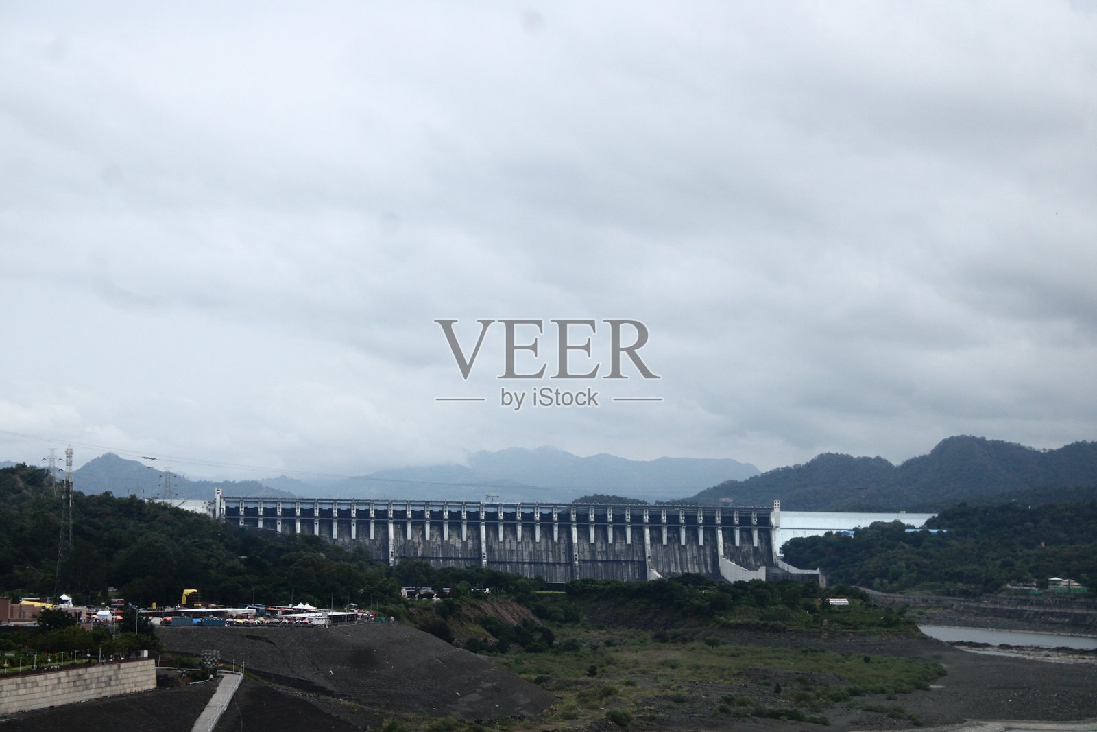 萨达尔·萨罗瓦大坝照片摄影图片