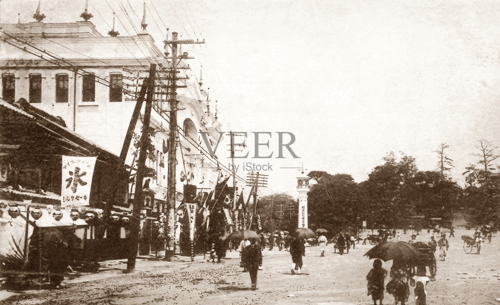 1913年日本东京上野公园前,上野广小路街的老照片照片摄影图片