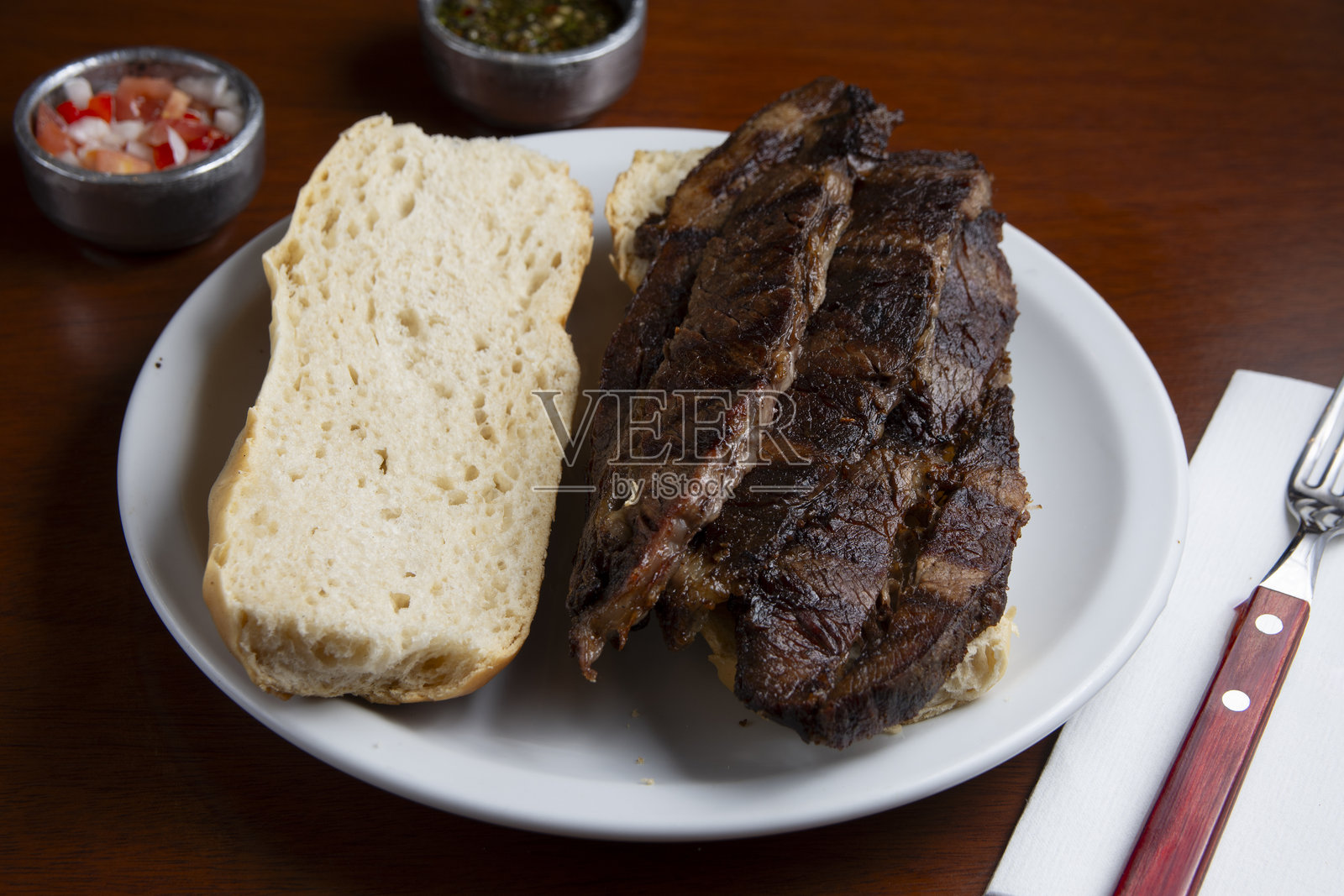 烤肉三明治,阿根廷特色美食照片摄影图片