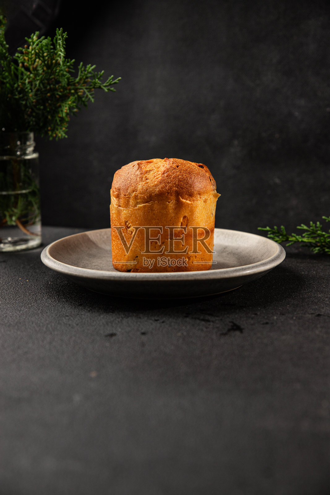 潘妮朵尼小甜点 圣诞传统甜点 复活节蛋糕 美味零食 新鲜 美味 美食 背景 桌面 乡村风格 俯视 留白照片摄影图片