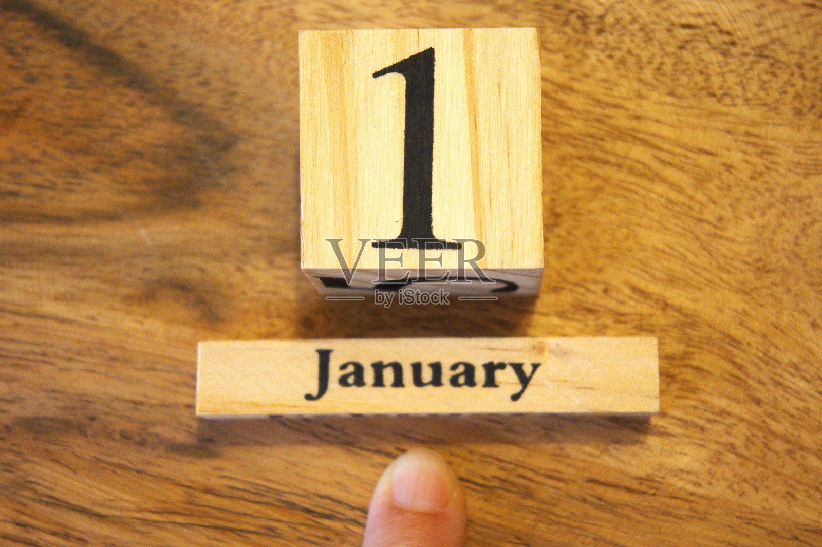 木质背景上的数字1木块,文字占位符照片摄影图片