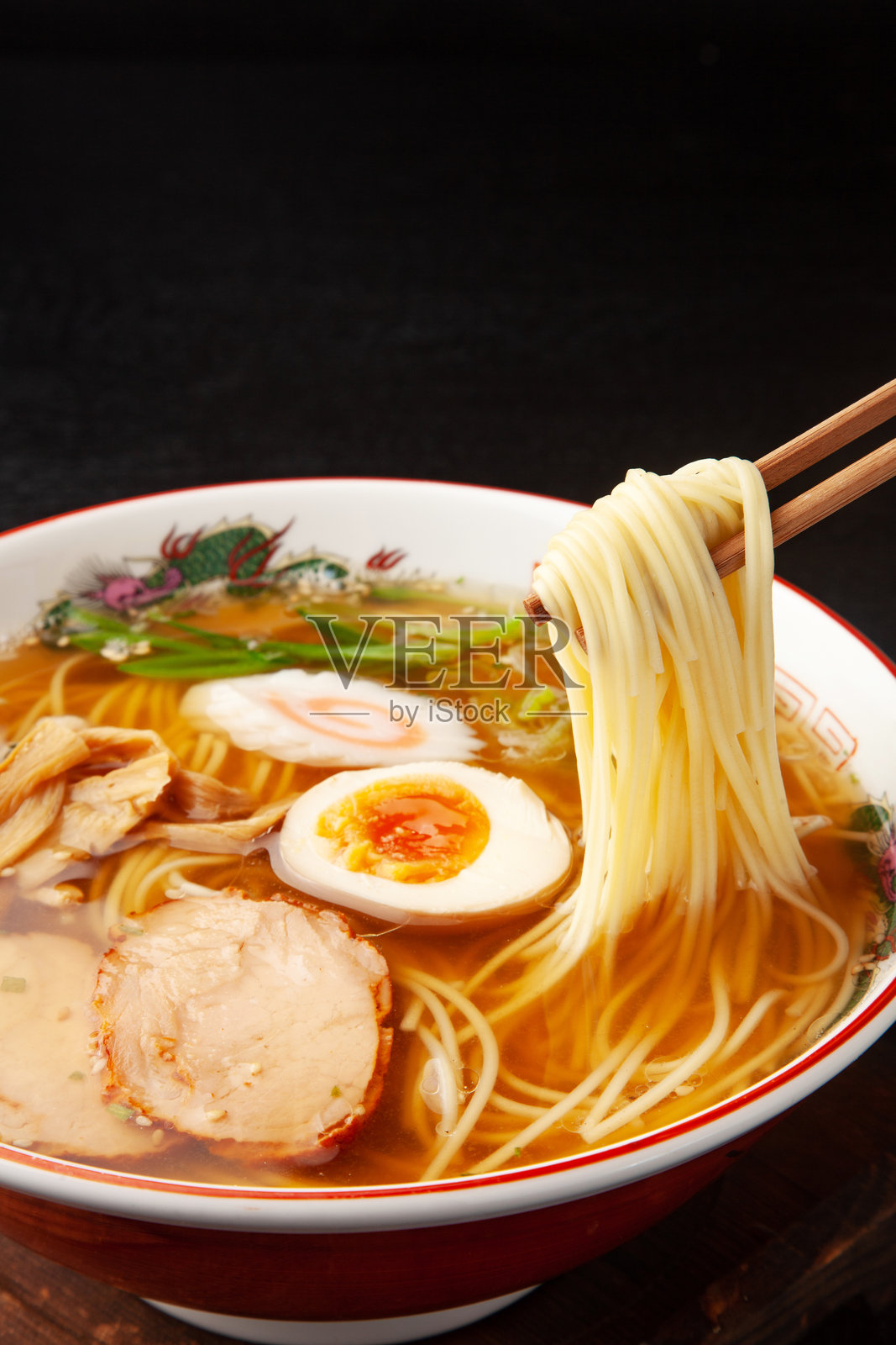 酱油拉面照片摄影图片