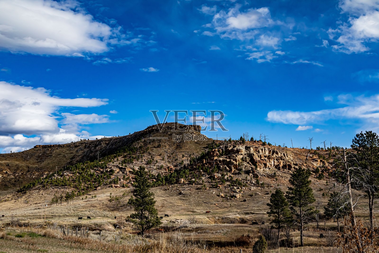 山顶与巨石照片摄影图片