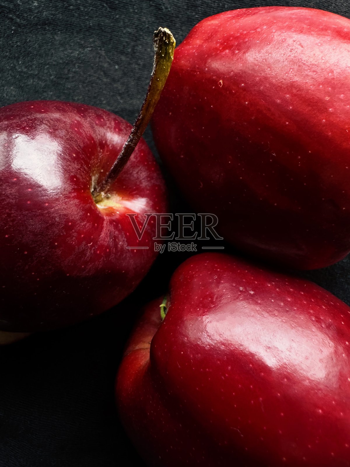 成熟的红苹果。成熟的水果照片摄影图片