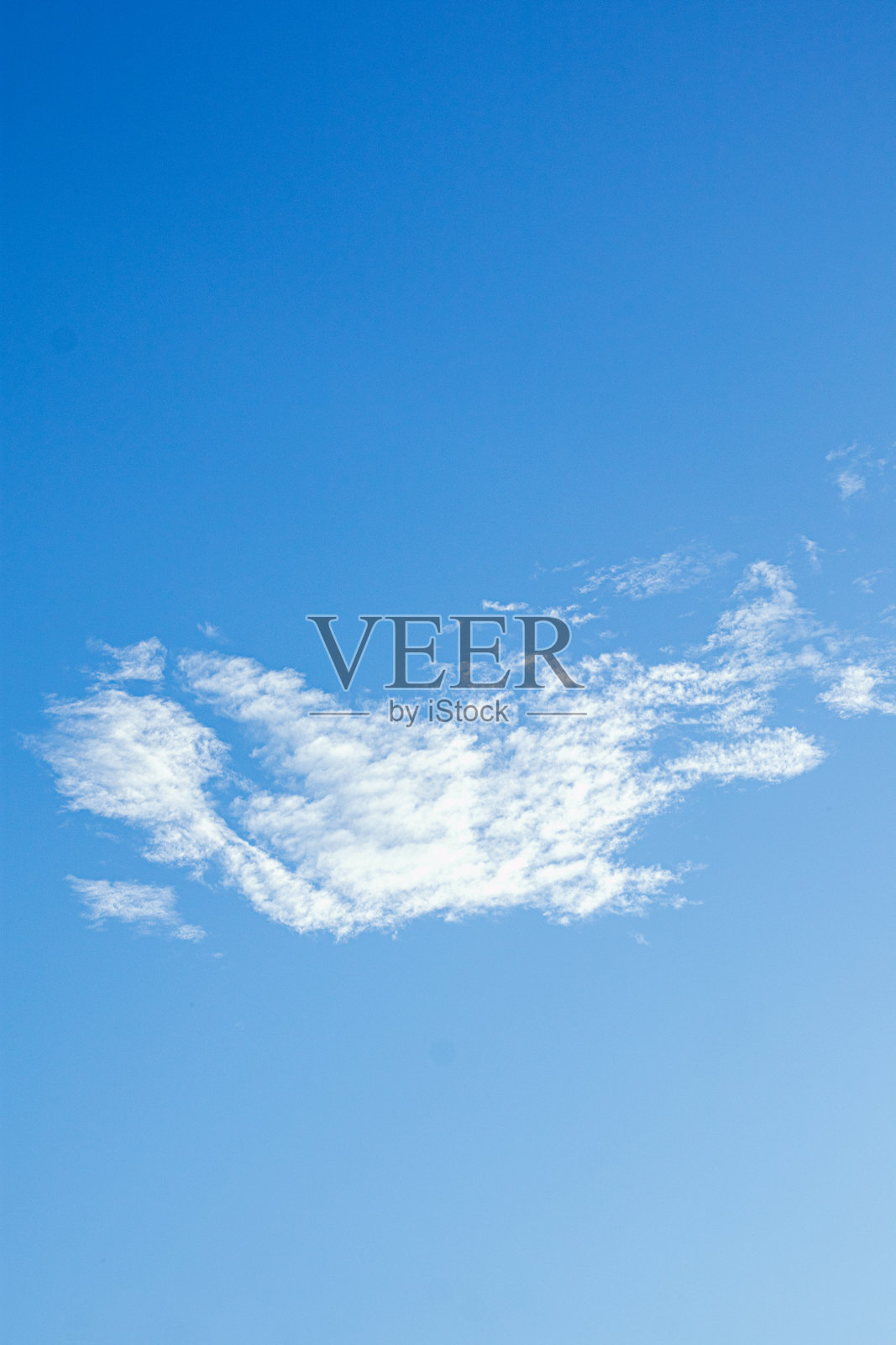 蓝天上的白云照片摄影图片