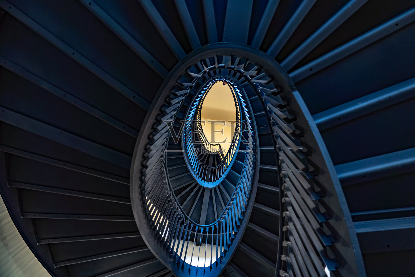 螺旋楼梯照片摄影图片