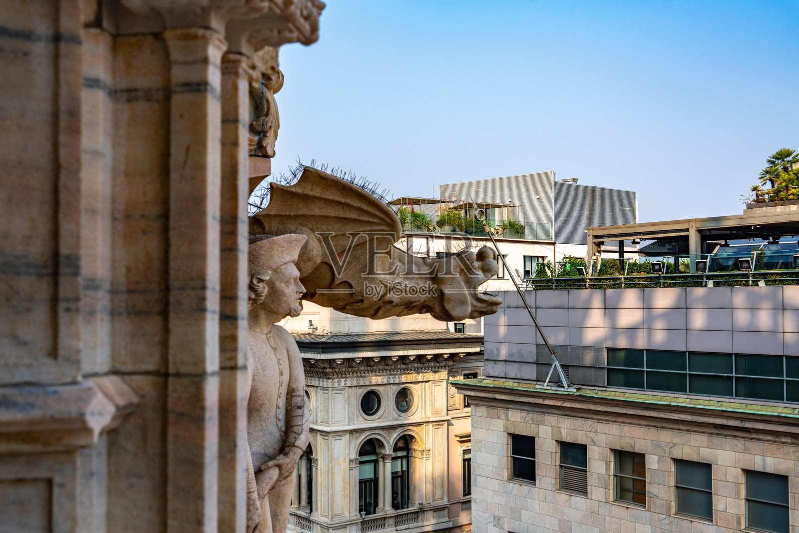 意大利米兰大教堂日出景象照片摄影图片