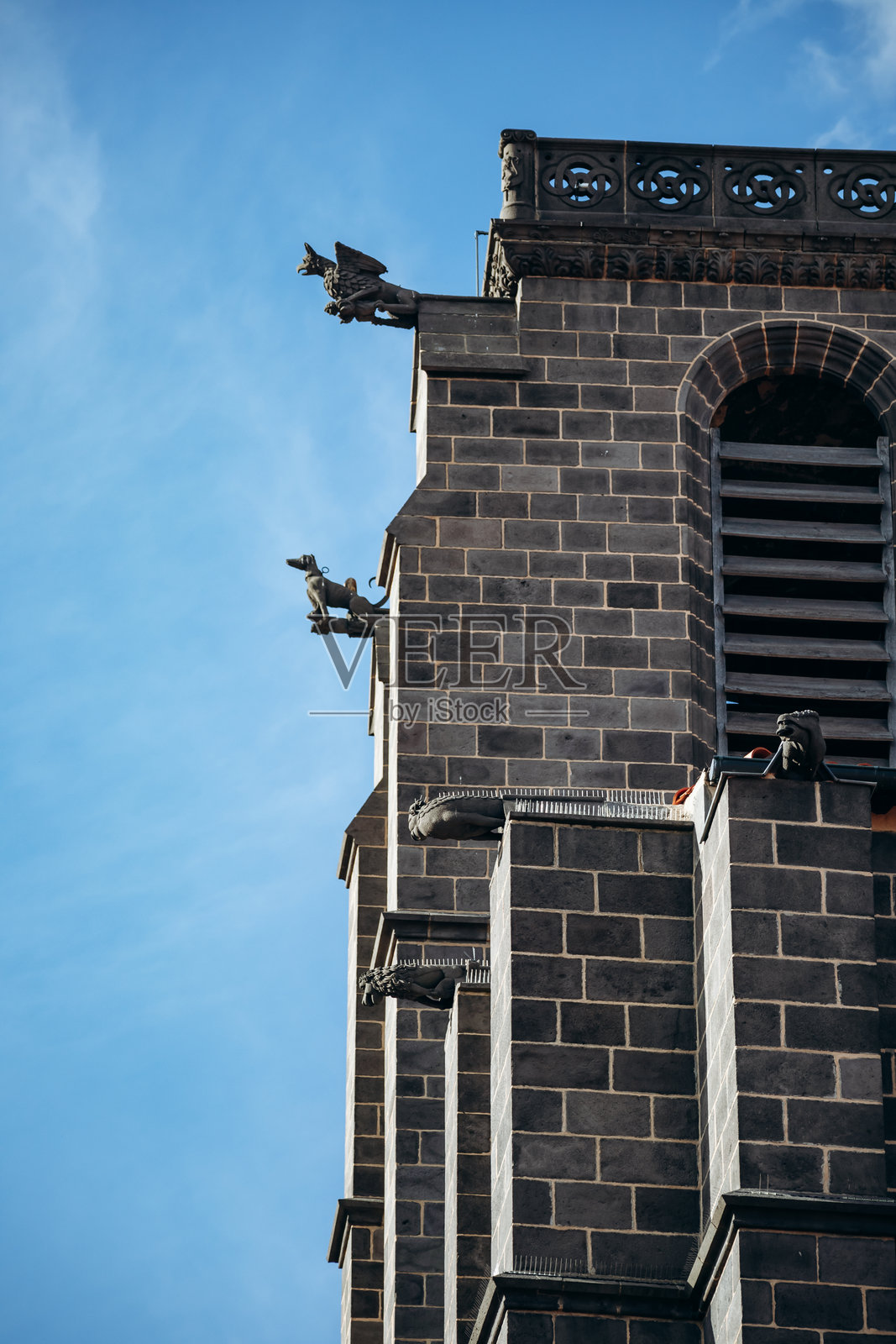 蒙费兰老城区及其细节,克莱蒙费朗的一部分照片摄影图片