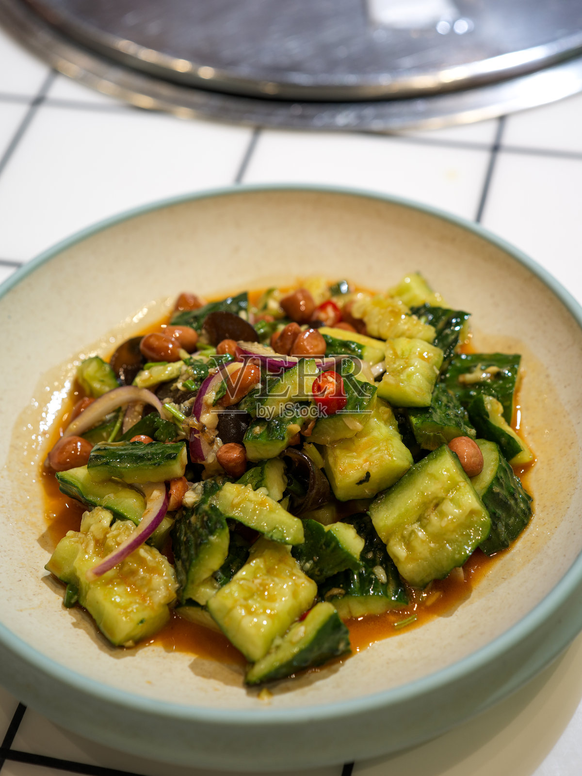 凉拌黄瓜花生木耳照片摄影图片