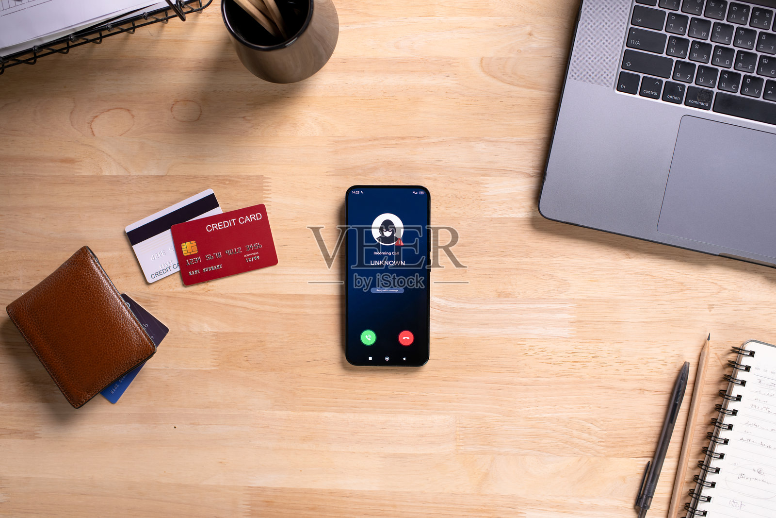 接到来电陌生人或诈骗电话,诈骗电话来电照片摄影图片