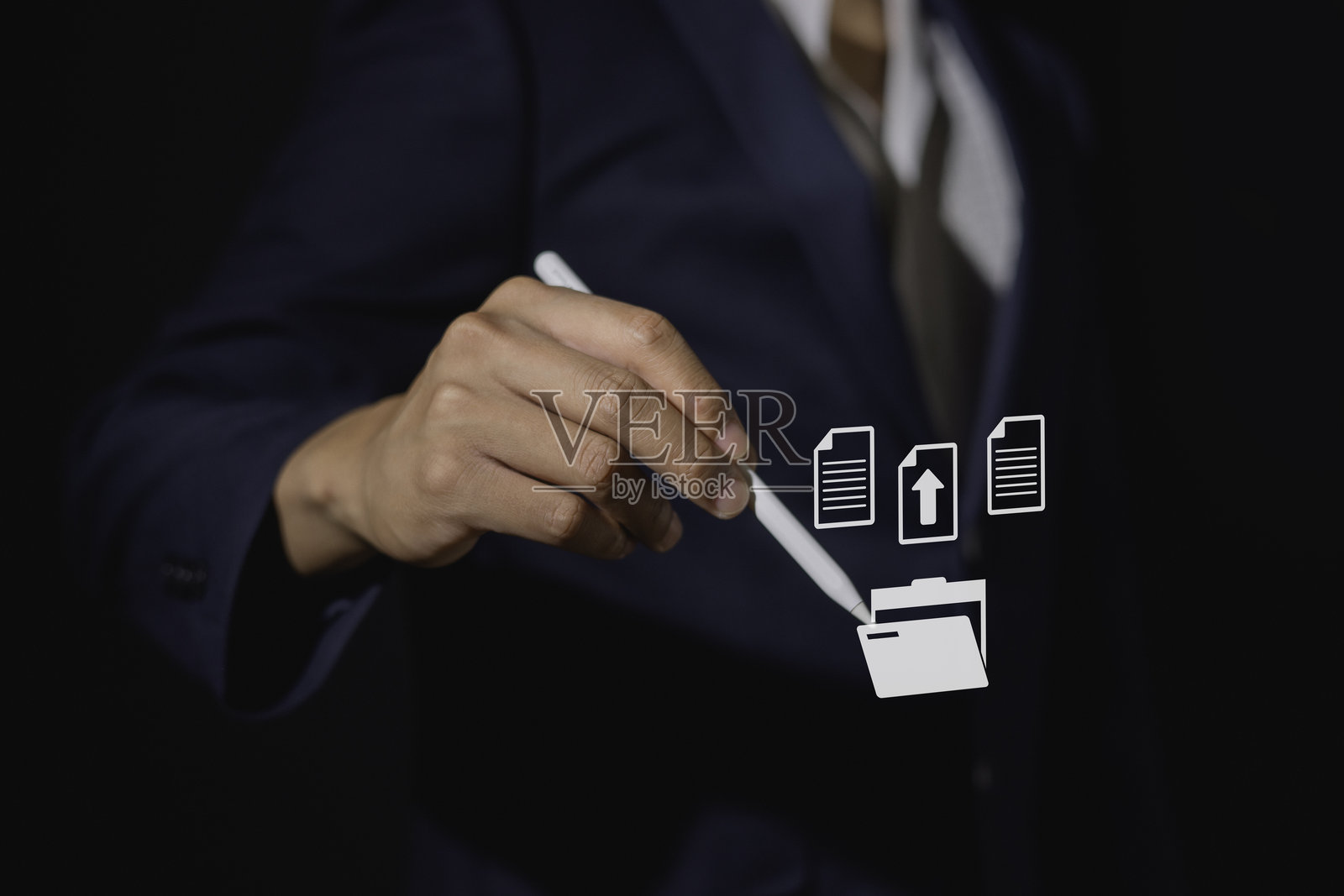 在线文档数据库和流程自动化,高效管理文件,企业商业技术。照片摄影图片