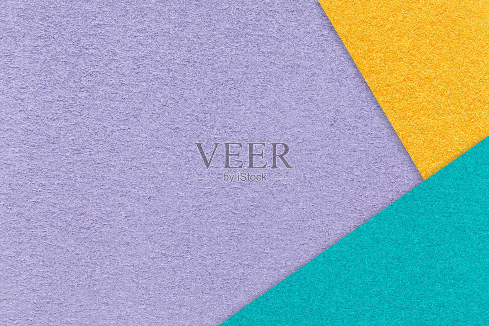 抽象的粉紫色、黄色和青色纸张背景,带有复制空间。演示文稿、横幅模板照片摄影图片