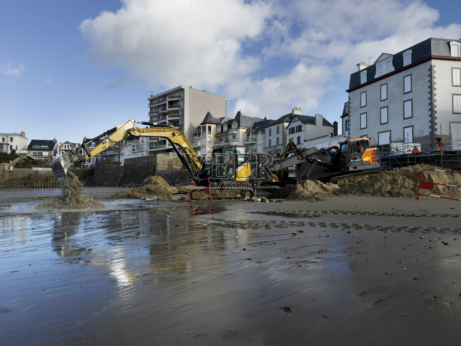 圣马洛海滩,翻修现场照片摄影图片