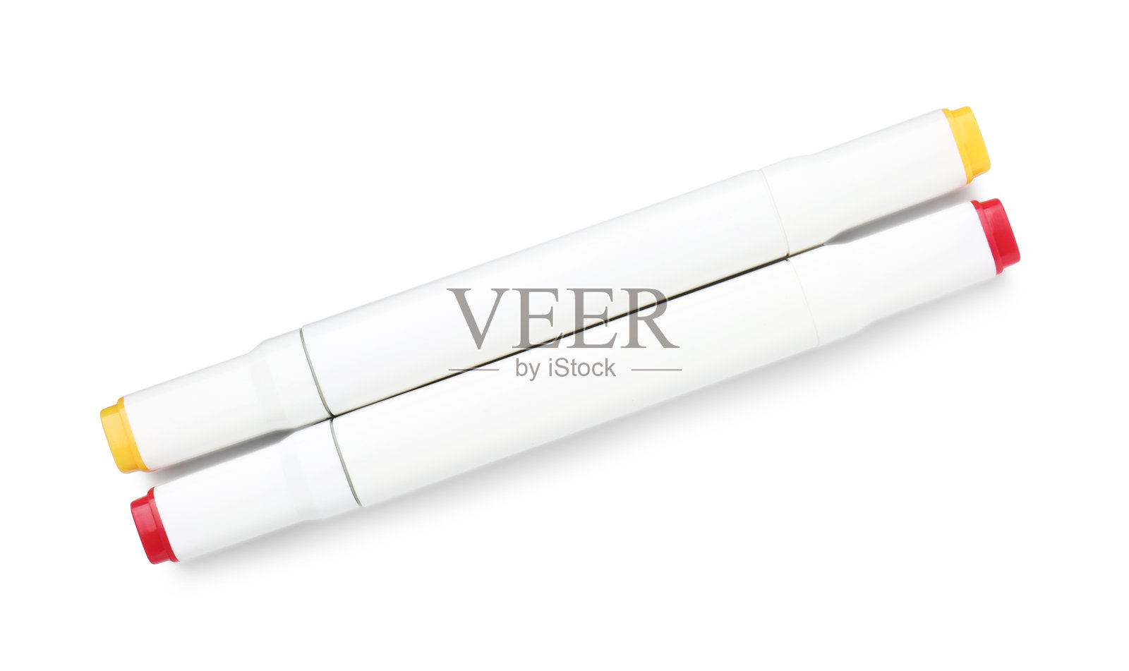 双头马克笔在白色背景上的俯视图照片摄影图片