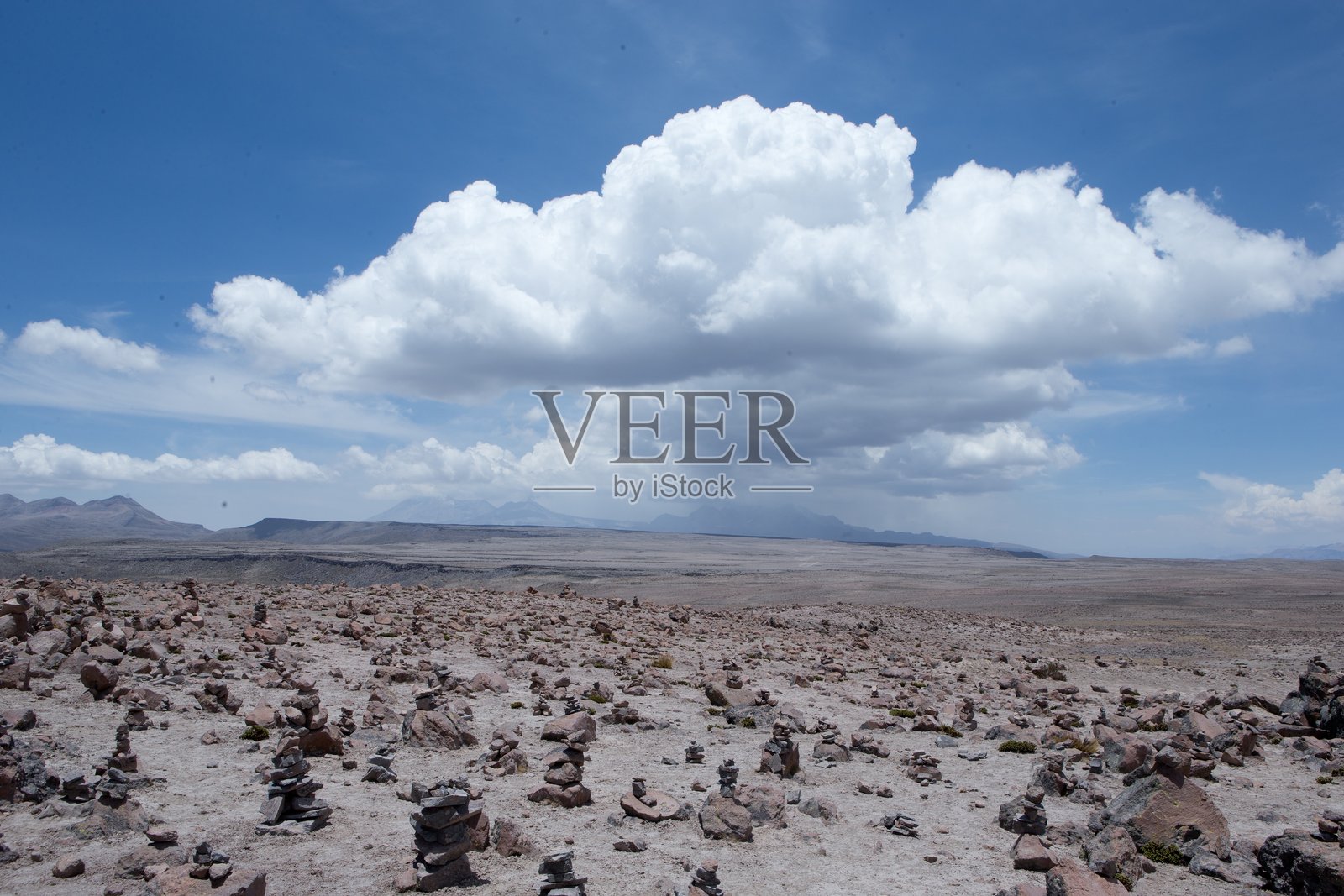 秘鲁奇瓦伊安第斯高地公路照片摄影图片