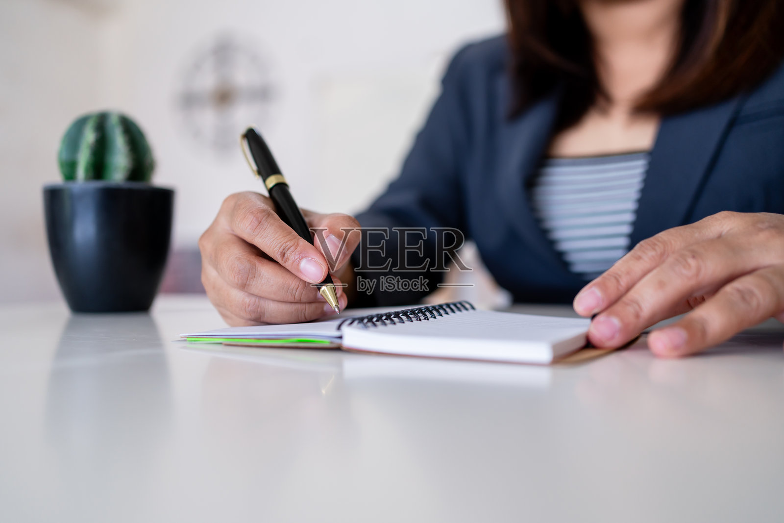 写作照片摄影图片