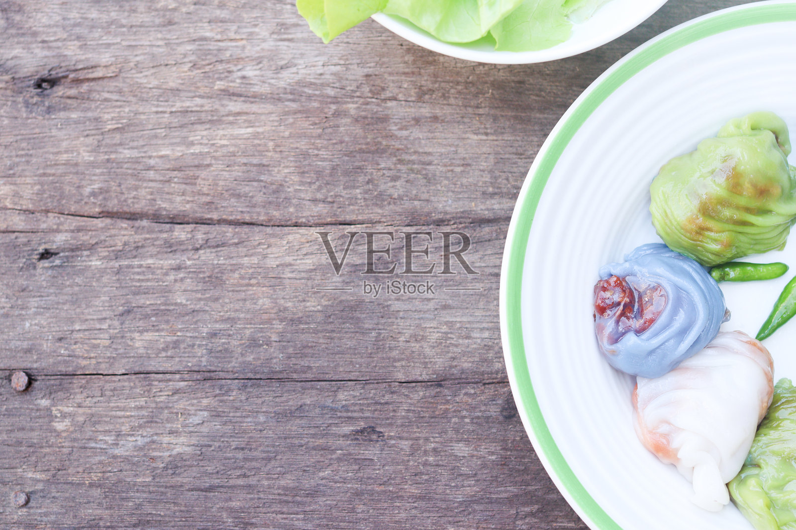 越南春卷街头小吃照片摄影图片