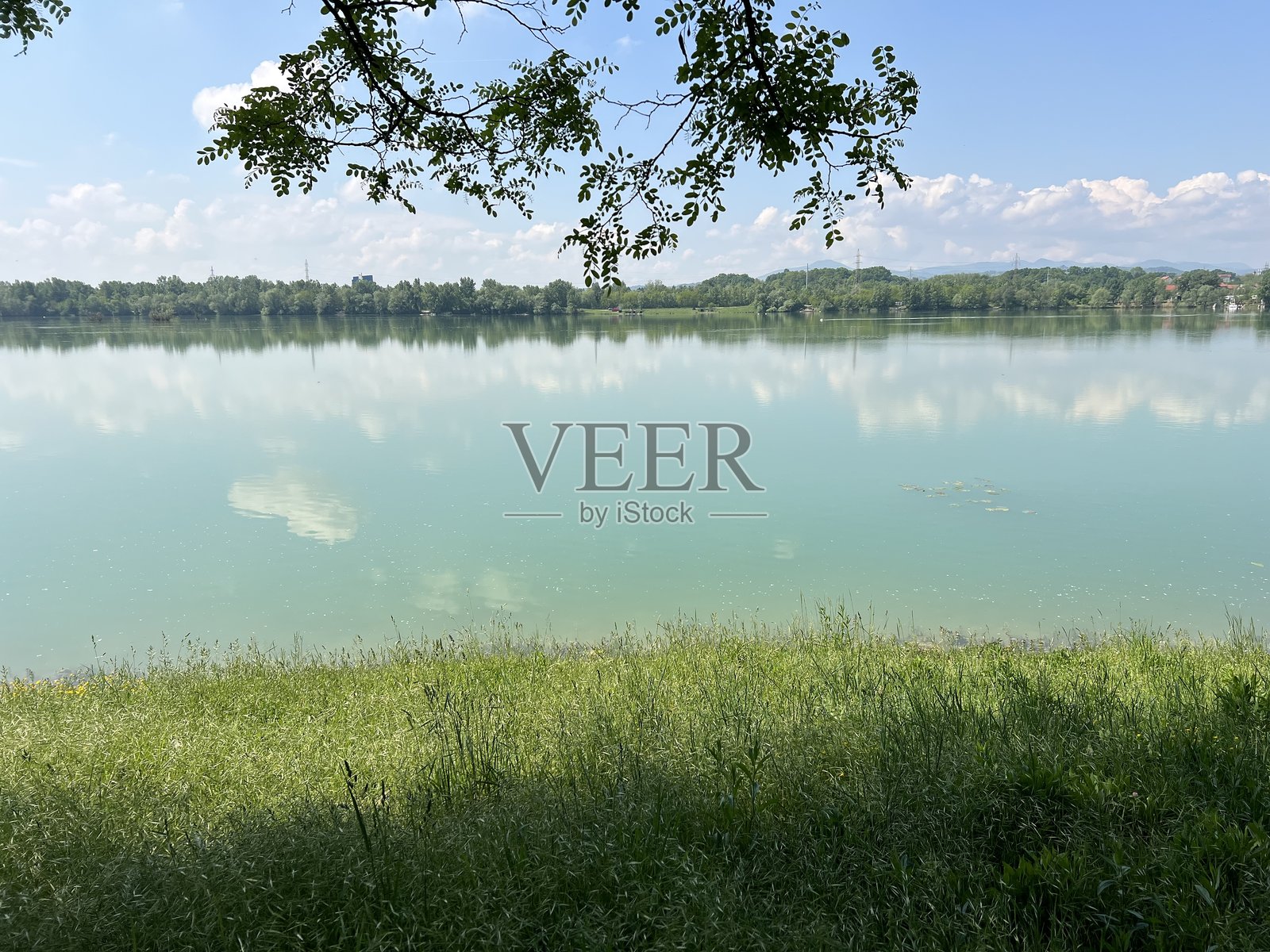 斯维塔内杰利亚湖或拉克特耶湖(克罗地亚)- 拉克特耶人工湖或拉克特耶湖;芬祖拉、沃托克、纳多莱兹、尤什或凯奇(斯维塔内杰利亚,克罗地亚)照片摄影图片