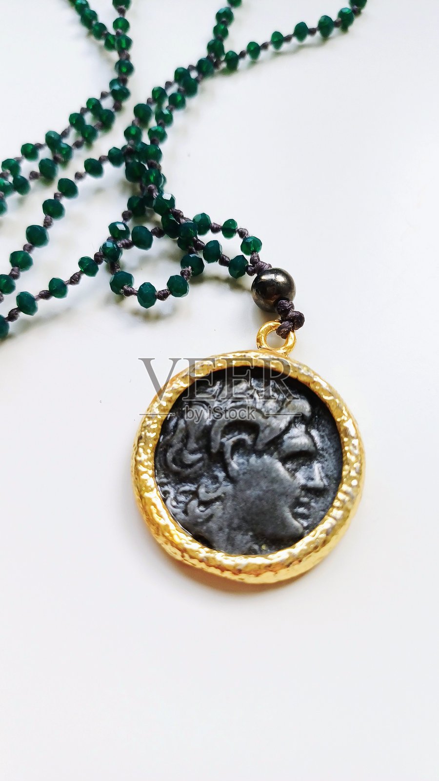 项链和链子照片摄影图片