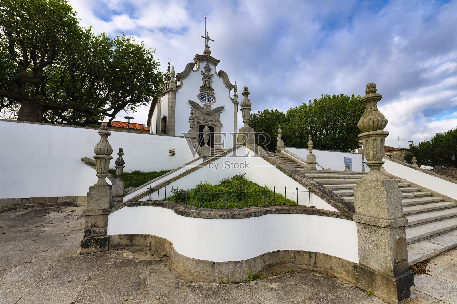 维亚纳堡 - 痛苦圣母教堂照片摄影图片
