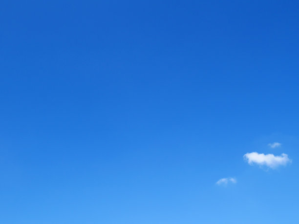 湛蓝的天空图片 湛蓝的天空图片下载