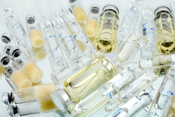 灰色背景下的体外疫苗图片 灰色背景下的体外疫苗图片下载