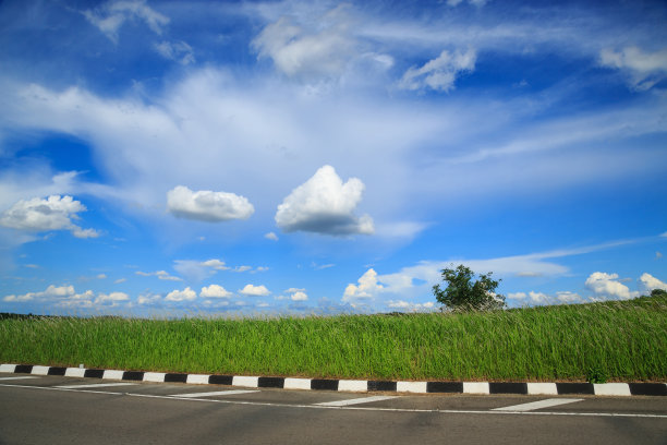 乡村公路边图片 乡村公路边图片下载