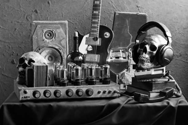 枯燥乏味的背景头骨图片 枯燥乏味的背景头骨图片下载