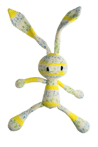 Amigurumi钩针黄色剥兔玩具孤立在白色背景图片 Amigurumi钩针黄色剥兔玩具孤立在白色背景图片下载