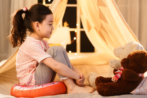 可爱的小女孩图片 可爱的小女孩图片下载