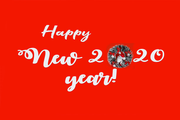 文字2020年新年快乐,红色背景上有圣诞花环和灰色老鼠目标符号图片 文字2020年新年快乐,红色背景上有圣诞花环和灰色老鼠目标符号图片下载