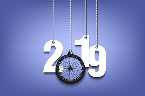 2019年新年,自行车车轮挂弦图片 2019年新年,自行车车轮挂弦图片下载