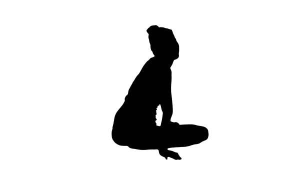 剪影人,瑜伽和健康的生活方式。白种人年轻的金发女子在莲花姿势转身和微笑的镜头图片 剪影人,瑜伽和健康的生活方式。白种人年轻的金发女子在莲花姿势转身和微笑的镜头图片下载