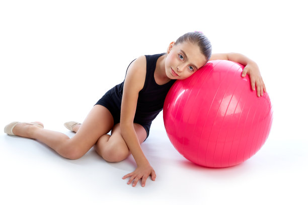 健身健身球瑞士球小孩女孩锻炼锻炼图片 健身健身球瑞士球小孩女孩锻炼锻炼图片下载