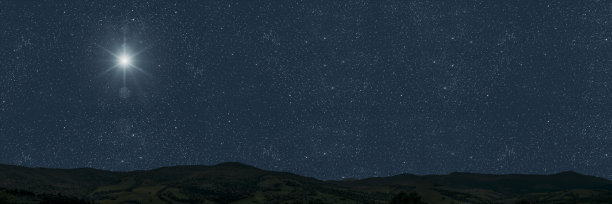 星光照在耶稣基督的圣诞管家身上。图片 星光照在耶稣基督的圣诞管家身上。图片下载