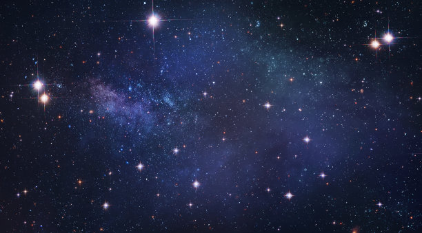 天上的星星和遥远的星系。晴朗的天空和夜晚。银河系。天体摄影与明亮的恒星图片 天上的星星和遥远的星系。晴朗的天空和夜晚。银河系。天体摄影与明亮的恒星图片下载