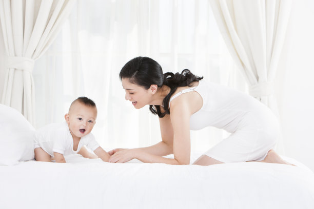母亲和婴儿图片 母亲和婴儿图片下载